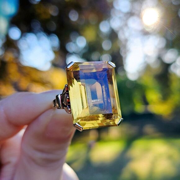 RARE Vintage Tiffany & Co. 18.5 Carats Emeral Cut Citrine 14k Gold Cocktail Ring - Picture 3 of 16